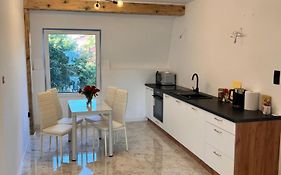 Dworskiego 74, Apartament 3